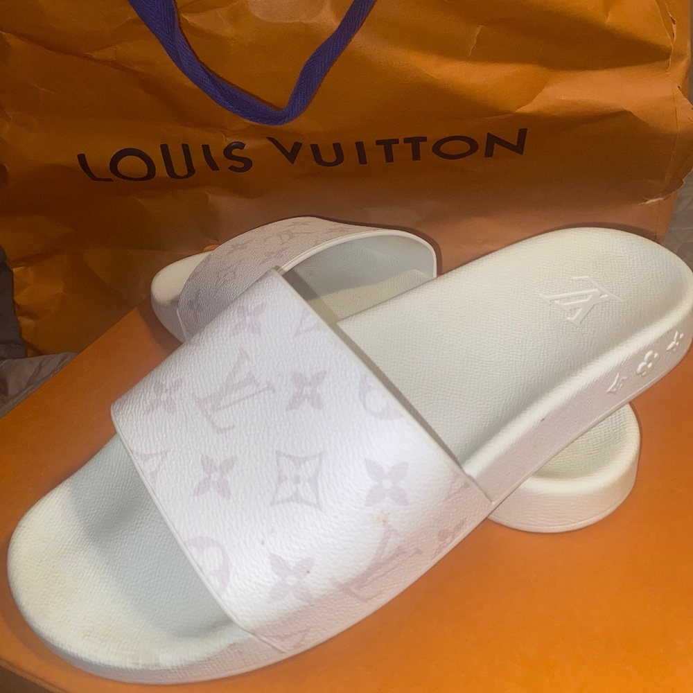 Louis Vuitton slides